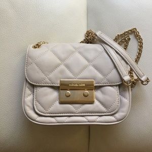 Michael Kors small creme crossbody Bag